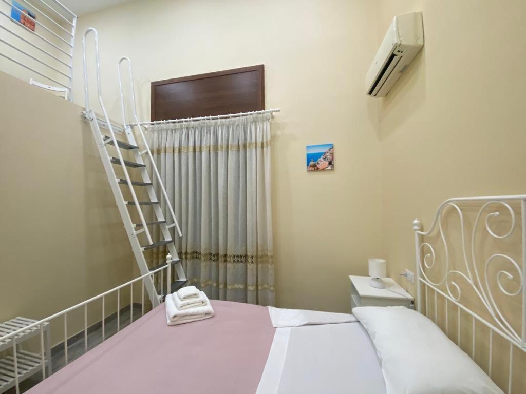 Апартаменты Elena House Неаполь Экстерьер фото